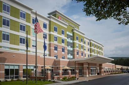 Hilton Garden Inn Corning Exterior Daytime