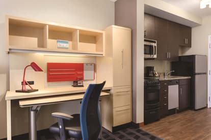 TownePlace Suites Harrisburg West 1 BR Queen Suite with Sofa Bed