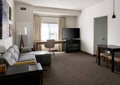 Residence Inn Lancaster 1-BR Living Room