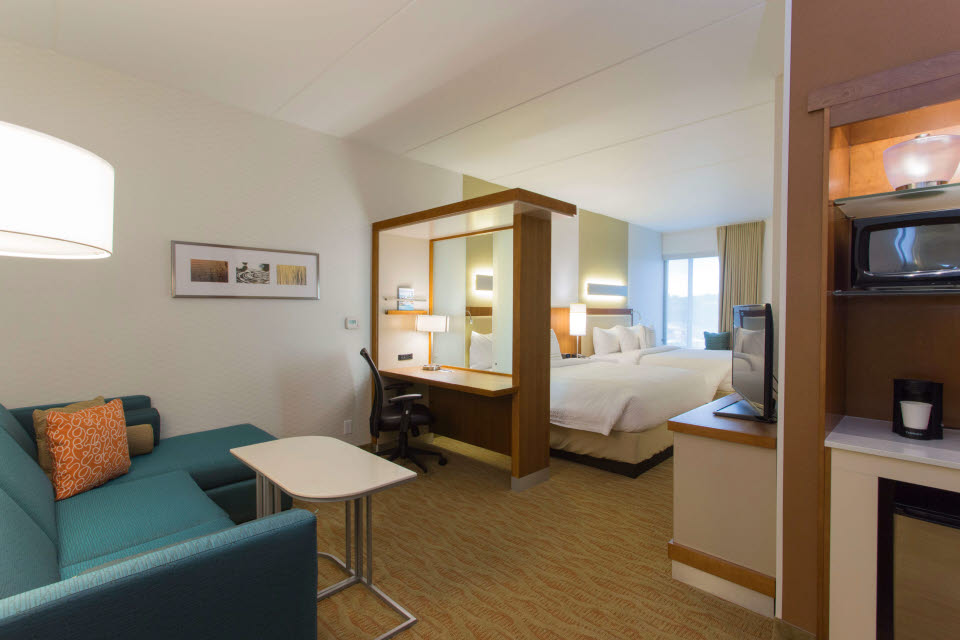 SpringHill Suites Mt. Laurel, NJ Double Suite Guestroom