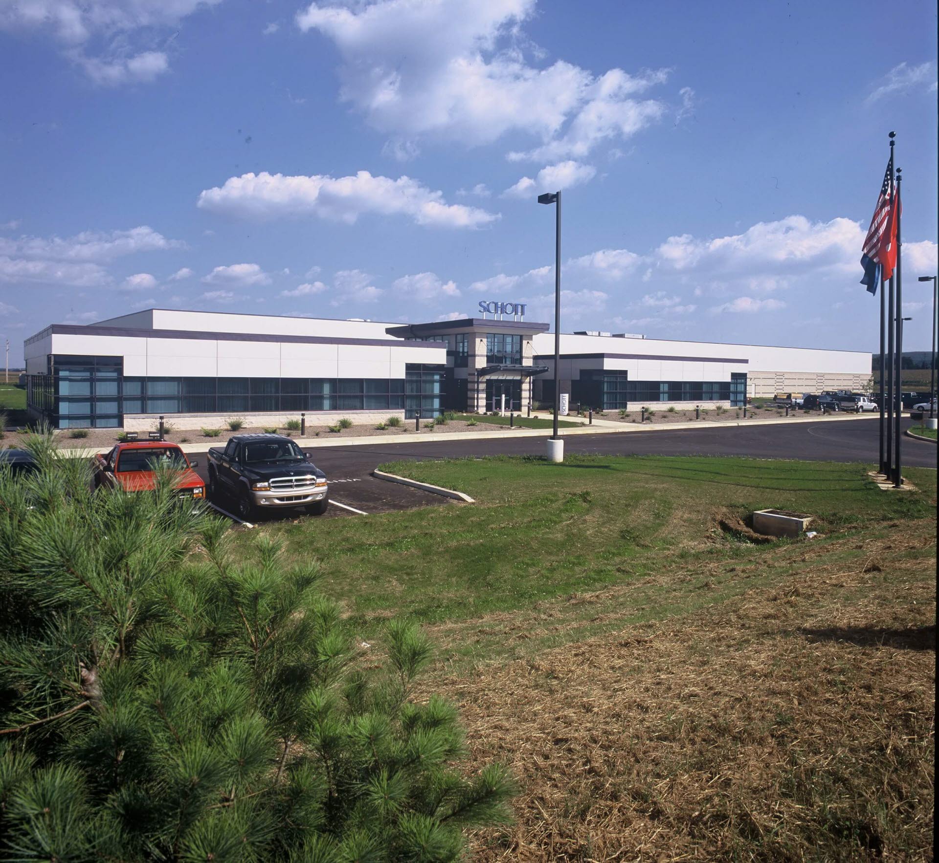 Schott Pharmaceutical Packaging Exterior