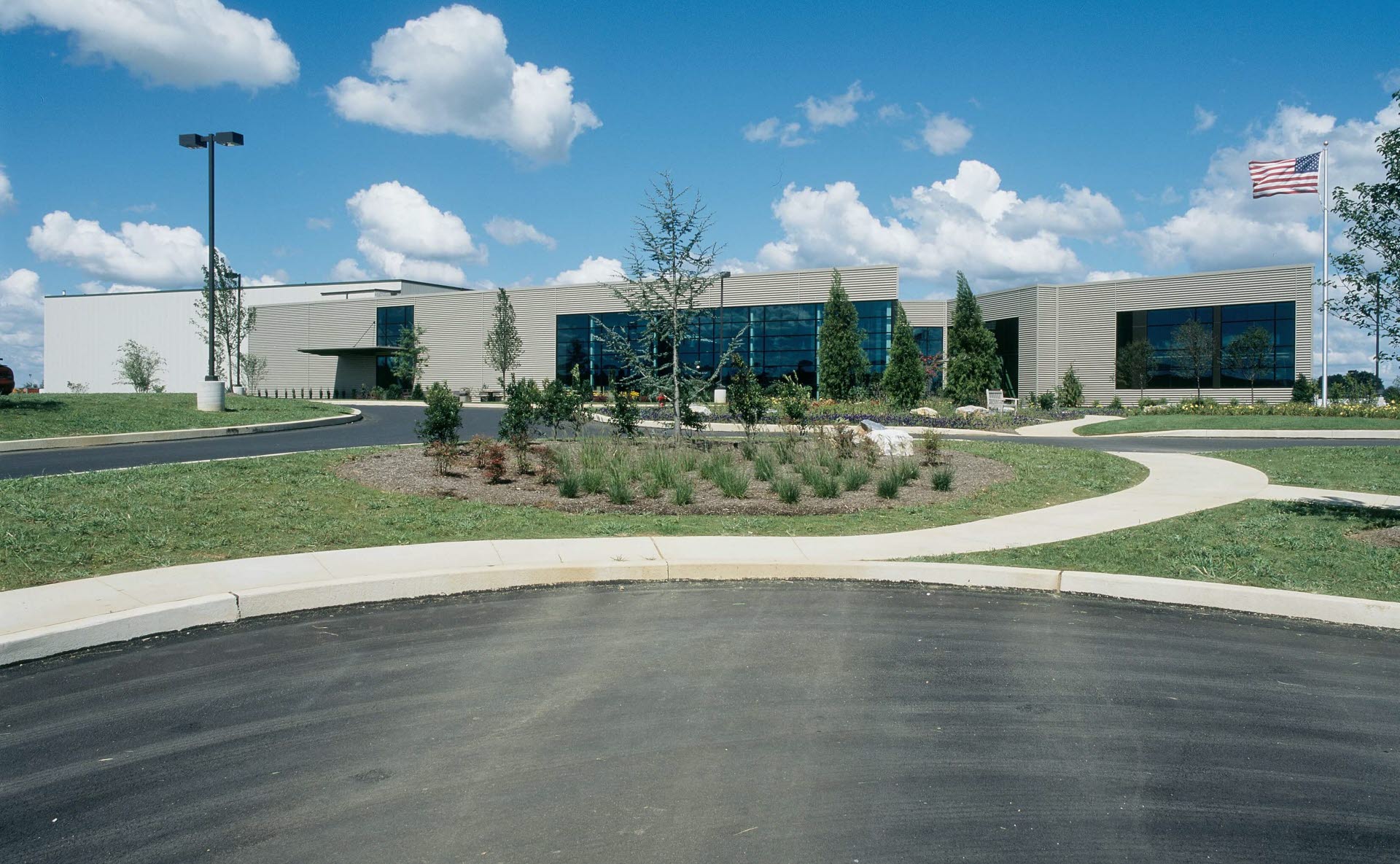 Four Seasons Produce Exterior